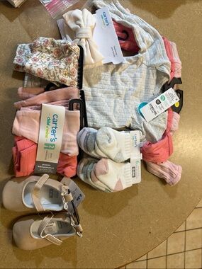 Carter's Baby Girl Clothing Set in Pink, Cream & White